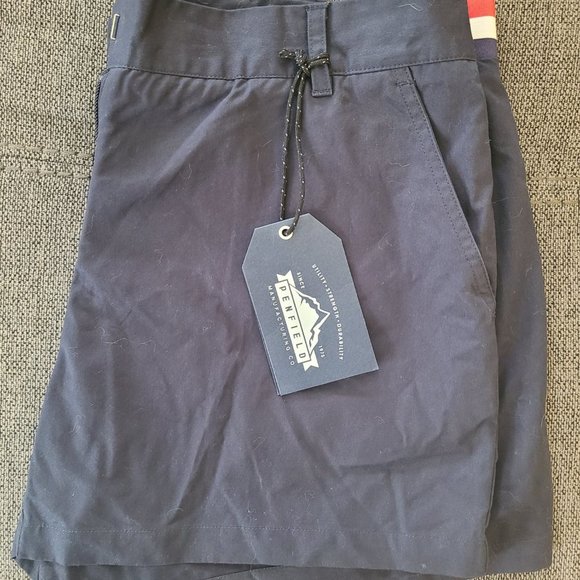 NWT Women's Sporty Penfield Cali Shorts in Navy - Size Large - Picture 5 of 5